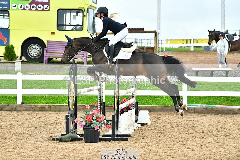 230730A-143311-10358 - Cls 35 1.05m Amateur Quali