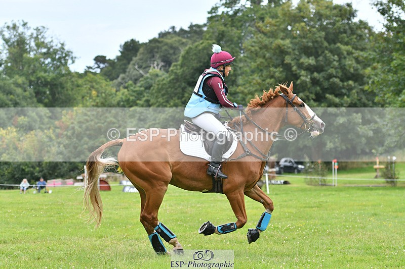 240804-142336-15097 - 562-Jill_Holt-TIGER_ROLL