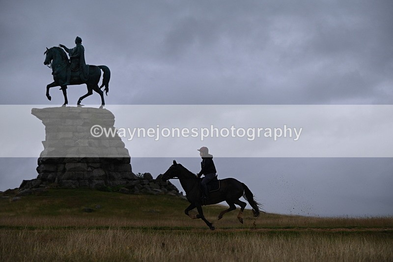 DSC_3374 - Time at Statue 13:51 to 14:55