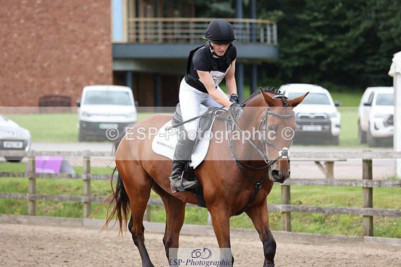 240804-163150-16916 - 706-Sharon_Kellaway-OBERON_XII