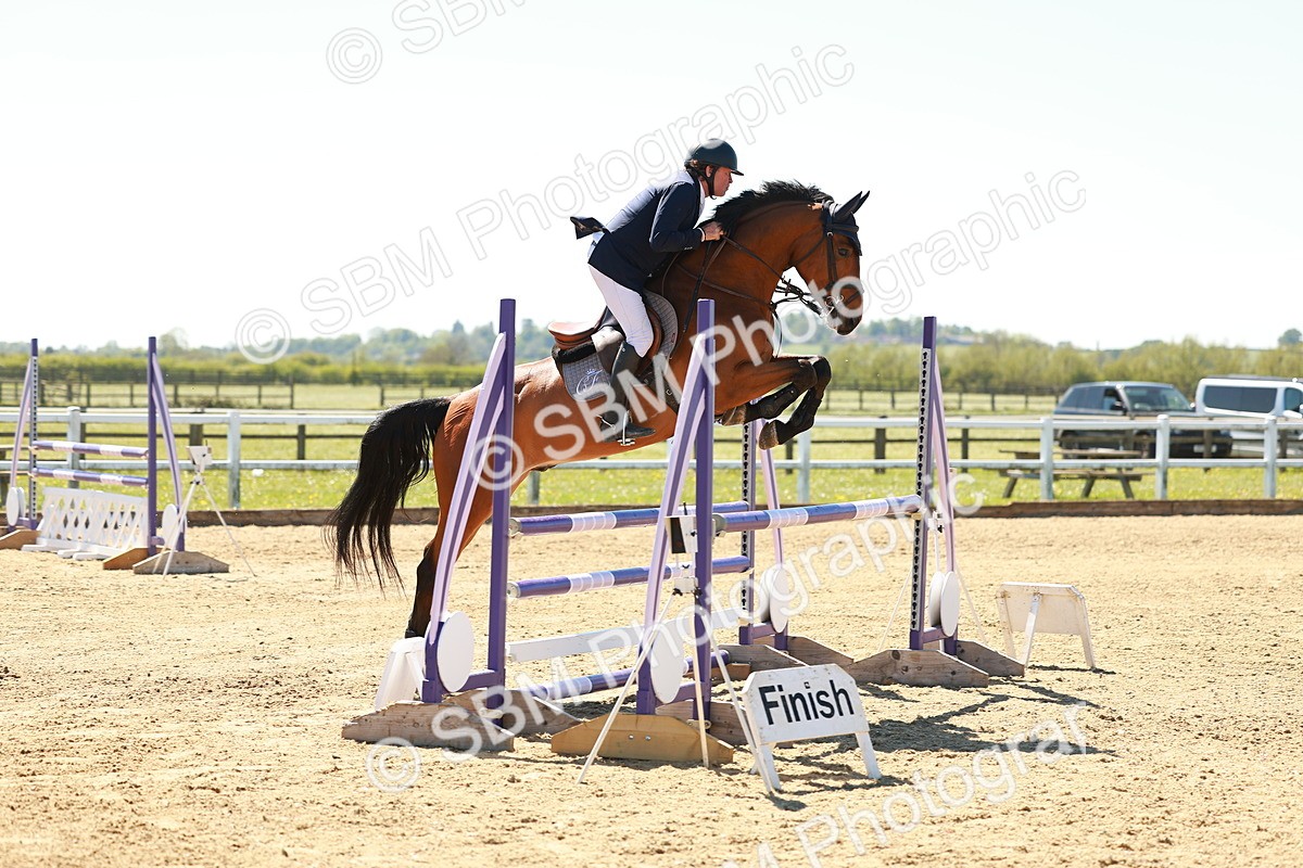 SBM_001432 - Class 4 - Senior Newcomers 1.10m