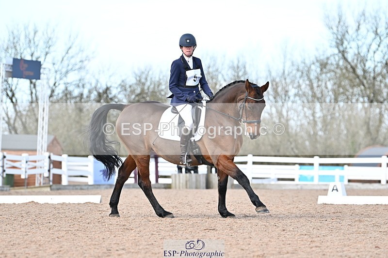 240324A-134530-03485 - Novice 28, 13.00 to 14.00