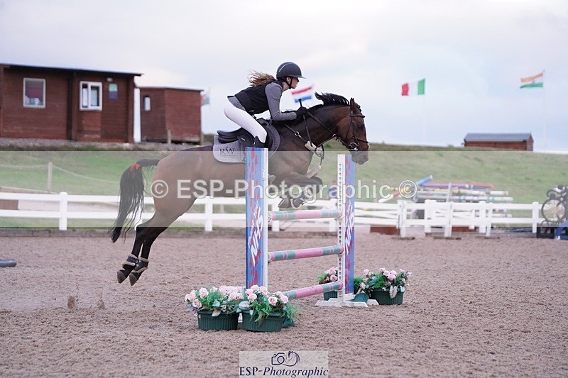 250628-204428-08654 - Cls 26 Pony Foxhunter & 1.10m Open