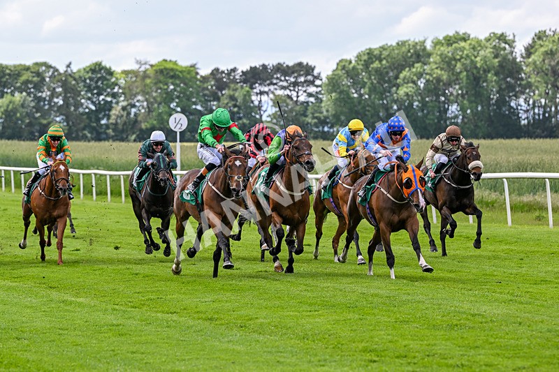 050626-Race 3-Miss Rainbow-3031 - Race 3 14.50pm Power Plastics