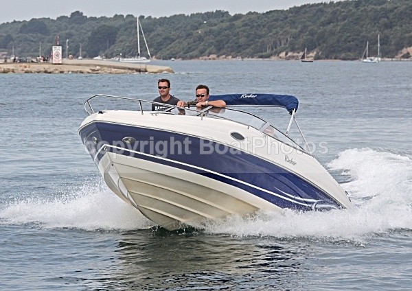 090809 EMI-LINA IMG_6606 - Speedboats