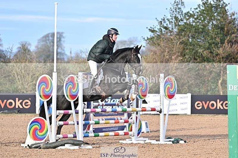 251126-093415-00043 - Cls 0 + 1, Clear Round, British Novice and 90cm