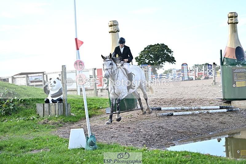 240913A-171923-05624 - Cls 19 Snr 1m Open Speed Derby