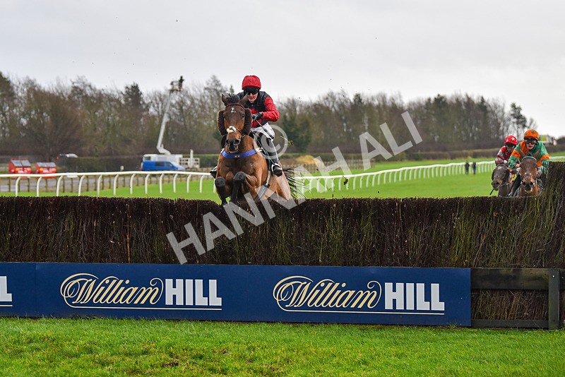 281223-Race 1-Trac-9723 - Race 1