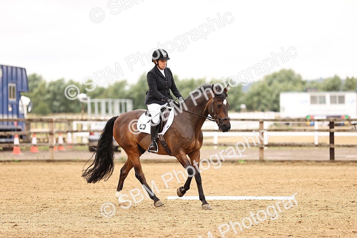 SBM_004053 - Class 7-10 - Novice 2-Elementary 2