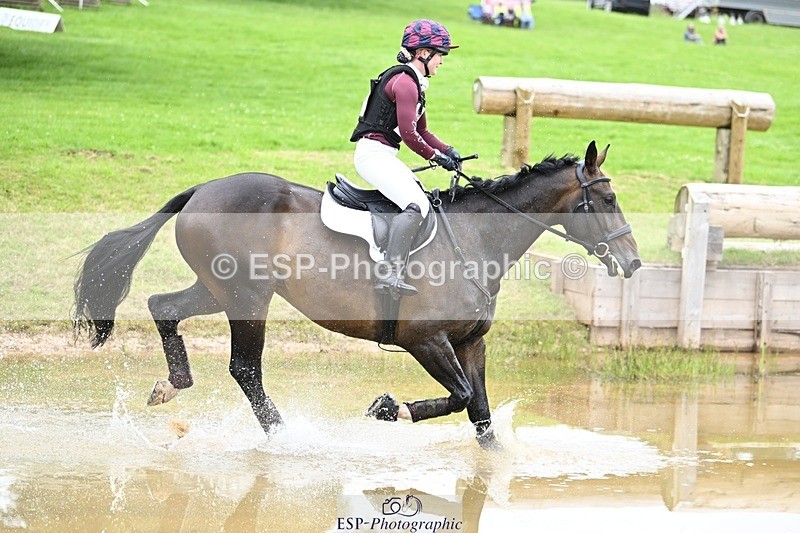 240803-110914-01883 - 056-Ellie_Batten-KING_KASHU