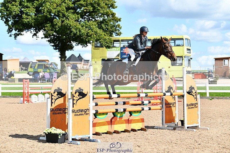 240913A-141846-04689 - Cls 24 1.05m Amateur Qualifier