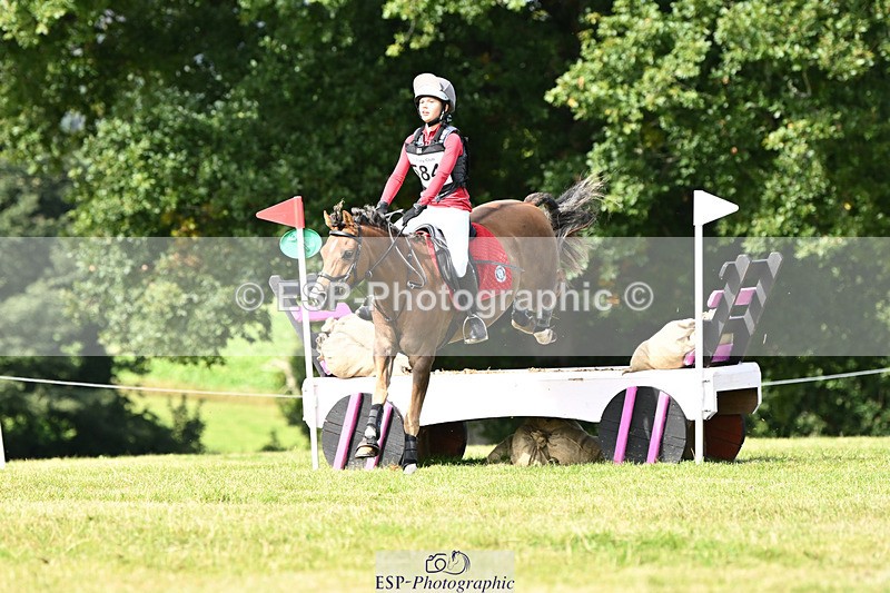 240825X-110928-31957 - 70cm XC 11.00 to 12.00