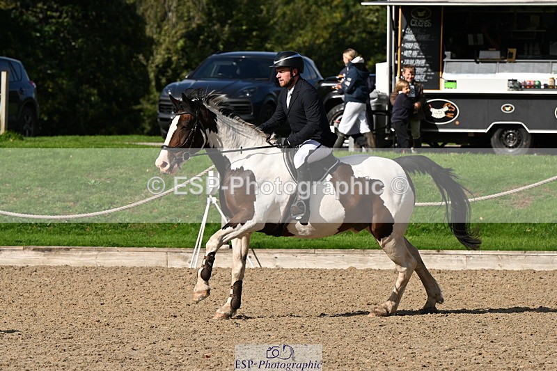 251004A-142419-01514 - Classes 6 & 7 60cm