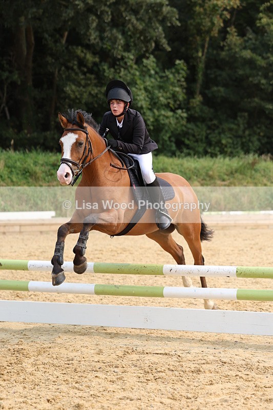 3E7A2791 - Class 10: Junior 60cm