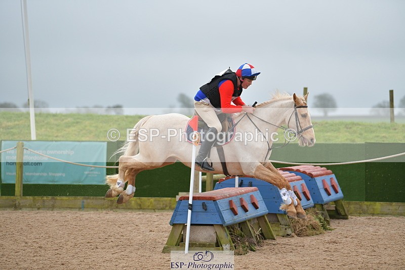 240203A-103112-00133 - 70cm