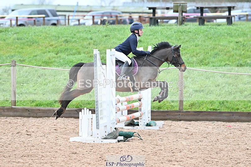 231203A-132031-01354 - Cls 23 Stepping Stones 128cm & 138cm