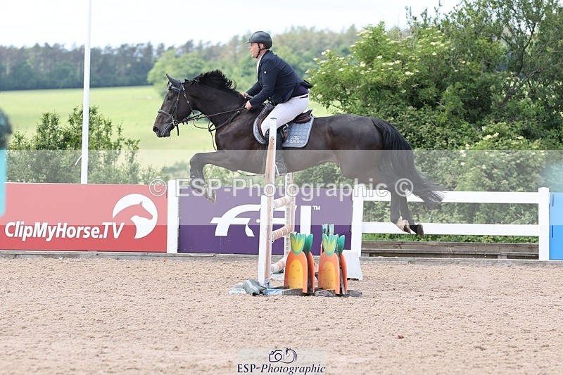 250528-122042-00654 - Cls 3 Snr 1.05m Open