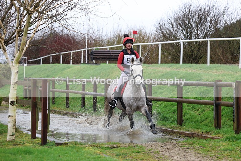 3E7A6800 - Class 2: 80cm Part 1