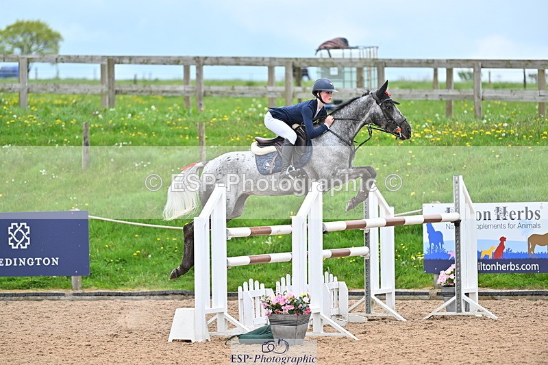 240506A-141218-09269 - Cls 7 148cm Grand Prix