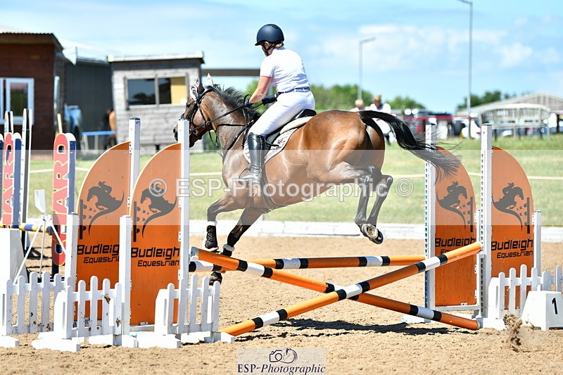 230624A-142256-01928 - Cls 42+43 Club and Schools 70cm