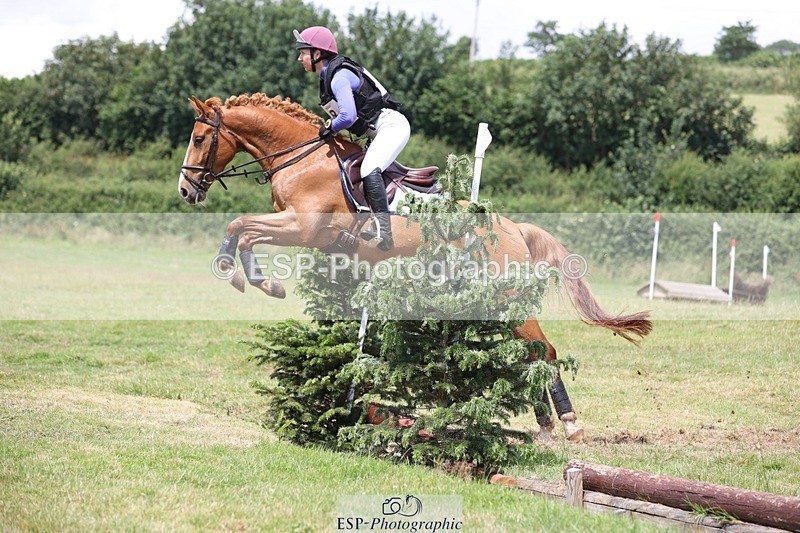 230625-122016-04220 - XC 90cm 12.00 to 13.00