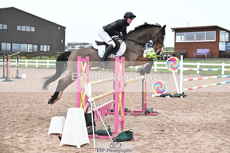 260218-140838-00802 - Cls 4 Newcomers and 1.10m Open