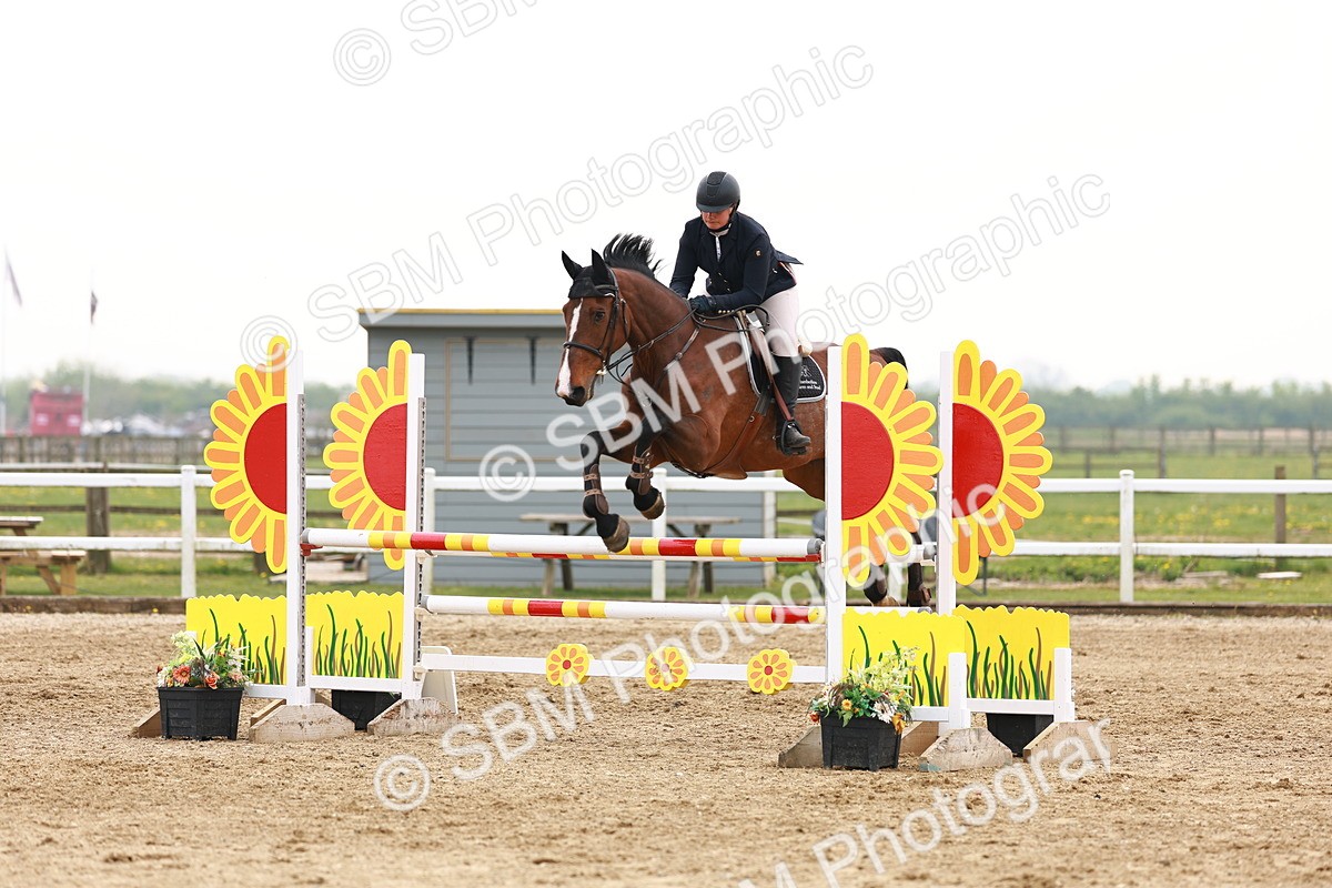  - Class 18 - Senior Newcomers - 1.10m