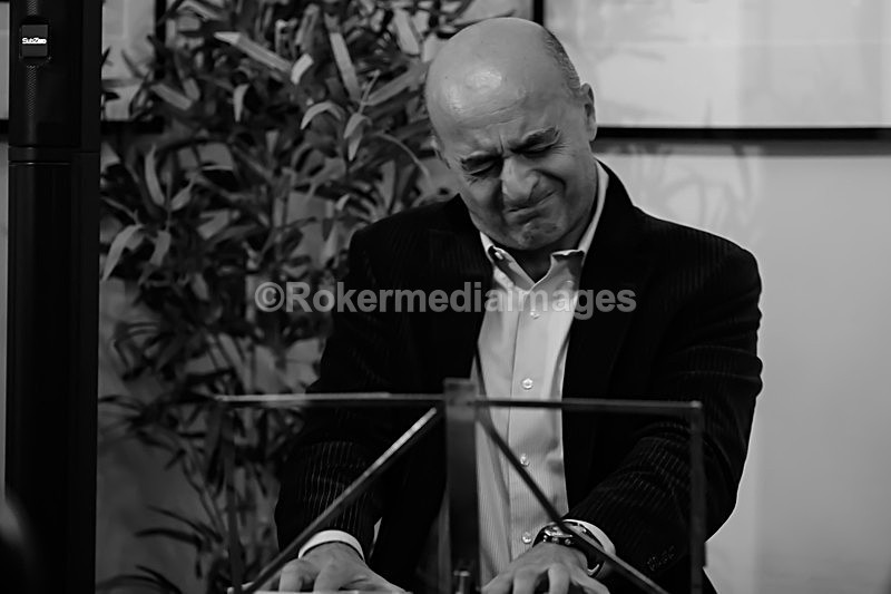  - BEN THOMAS & DAVIDE LOGIRI TRIO