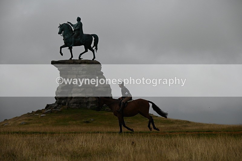 DSC_1738 - Time at Statue 12:13 to 12:32