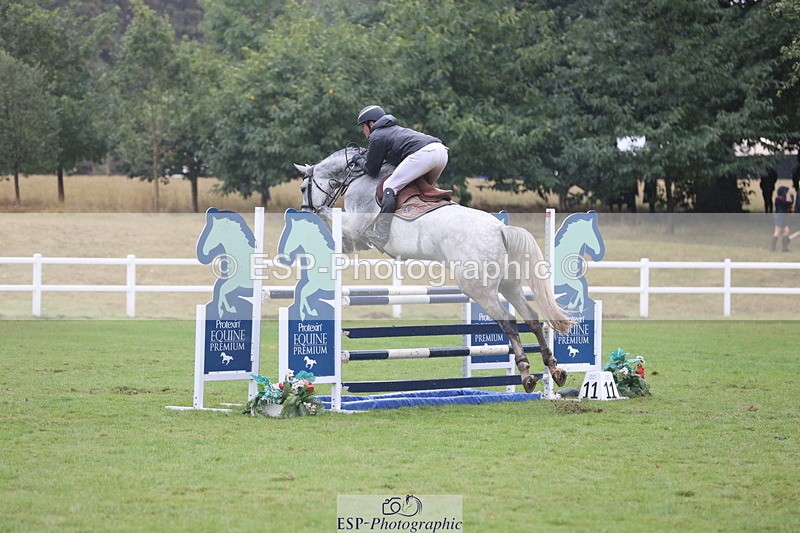 250830A-142519-06984 - Cls 16 Snr Newcomers and 1.10m Open