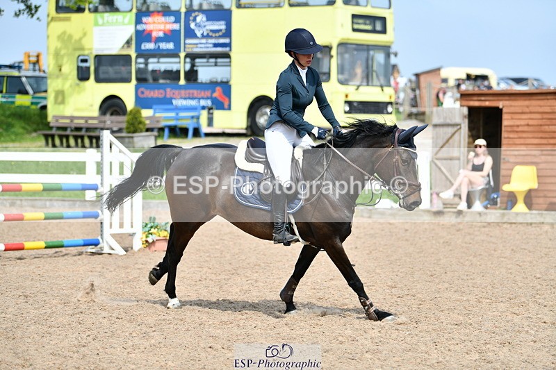240511A-153718-14172 - Cls 25 British Novice and 90cm Open