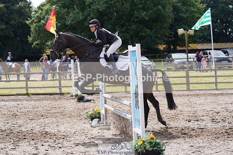 240824X-123750-24180 - 80cm Round 1 12.00 to 13.00