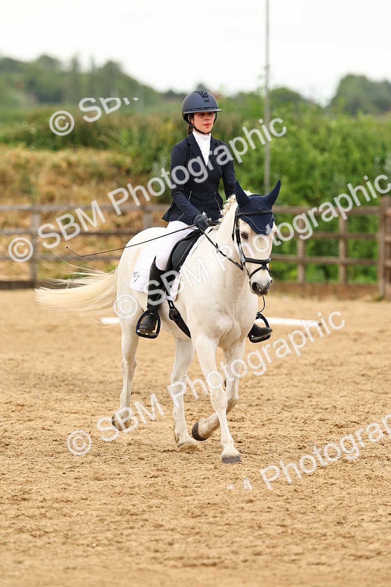 SBM_003885 - Class 7 - Novice 2