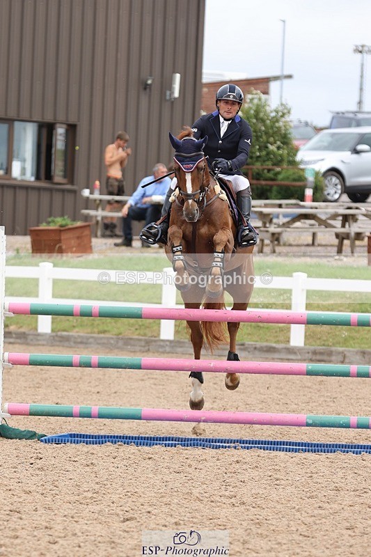 250625-130524-00835 - Cls 4 Newcomers and 1.10m Open