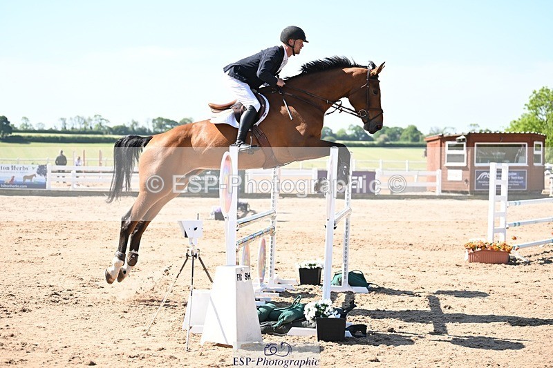 250510-102608-10230 - Cls 20 Snr Discovery and 1m Open