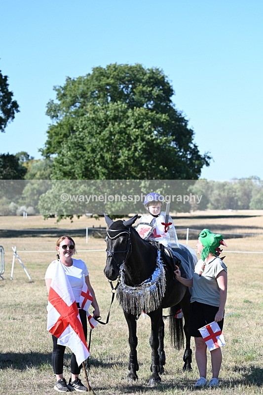 WJ7_2641 - Class 45 Fancy Dress (My Fav)