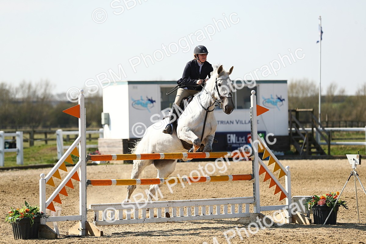 SBM_001170 - Class 4 - Senior Newcomers - 1.10m