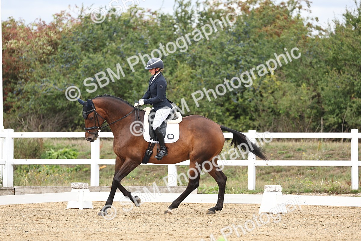 SBM_002557 - Class 7 - Novice 2 Warm Up