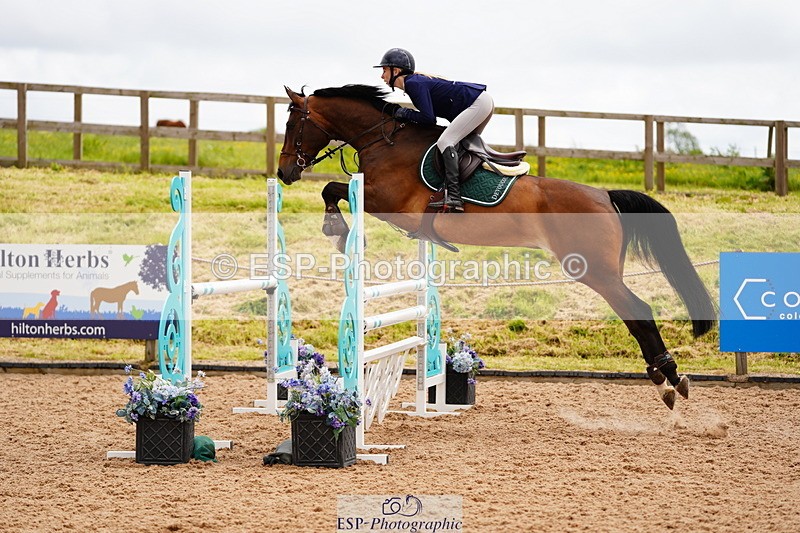 240526A-113938-07857 - Cls 26 Chard Equ 1.05m and 1.10m Grand Prix