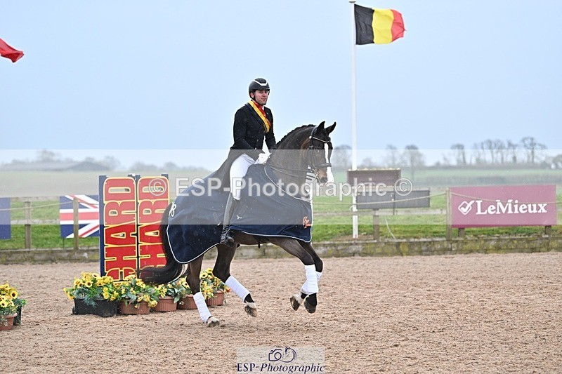 250403-172145-03585 - Cls 2 FEI Inter I Presentations