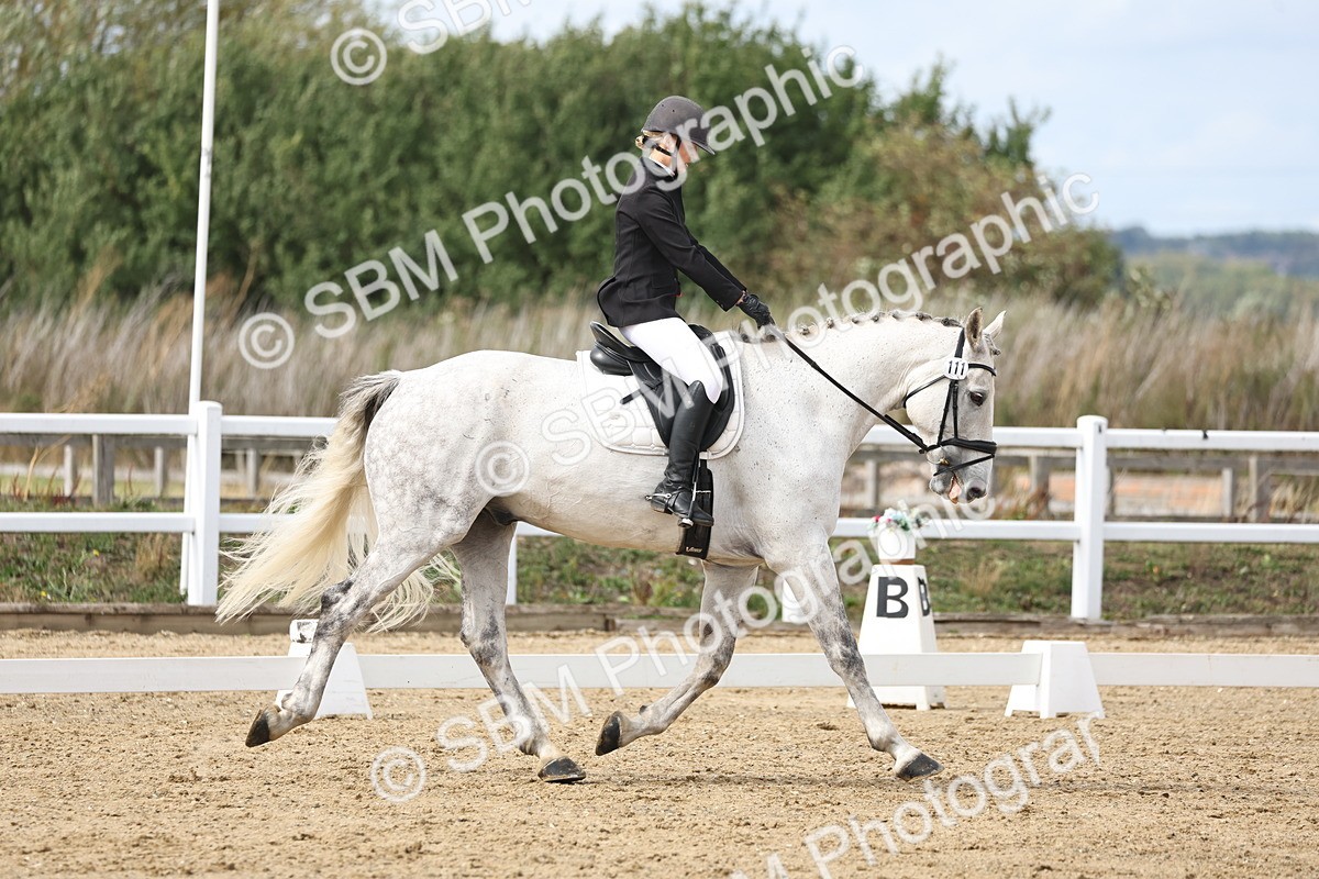 SBM_003822 - Class 8 - Novice 3 Champs