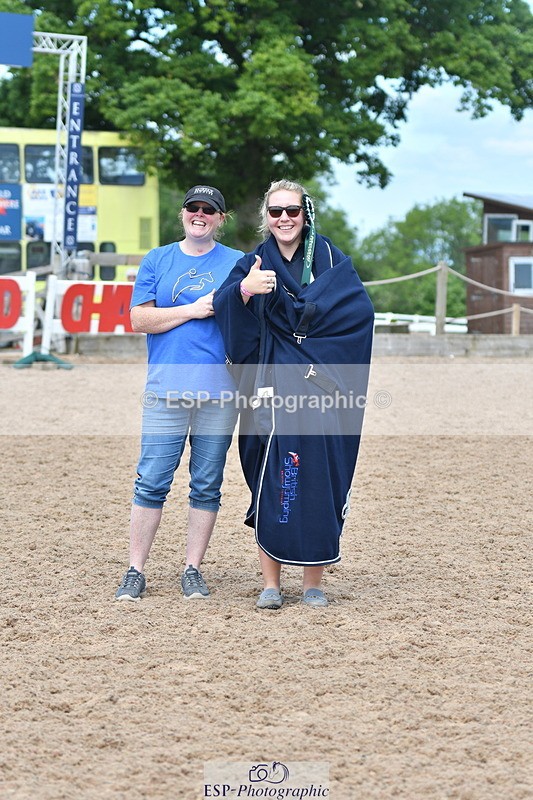 240609A-120018-04805 - Cls 17 Snr 1.05m Open