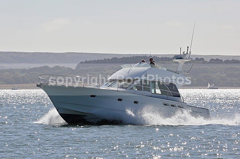 160911 VOLANTE - BENETEAU ANTARES 1380 Y92A0980 - Flybridge Cruisers