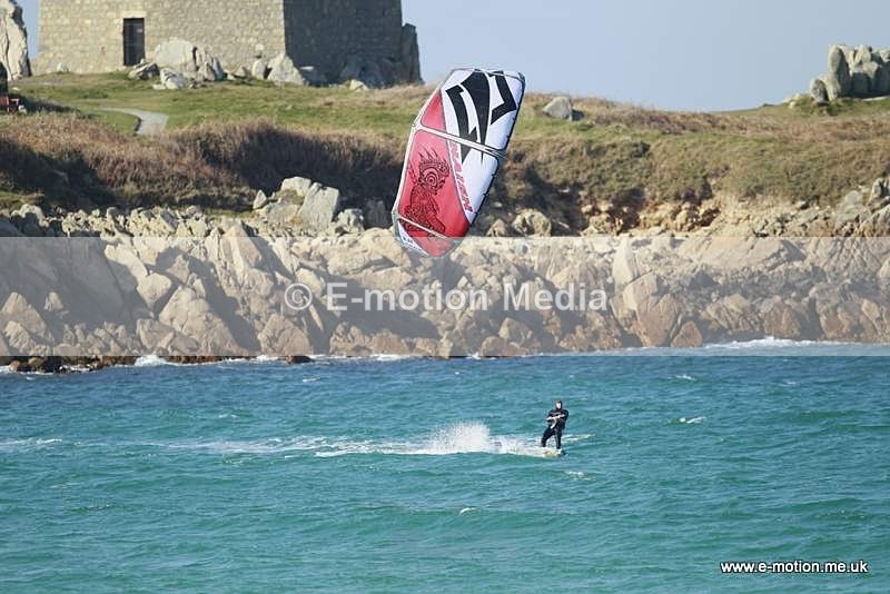 KS 010412 2 - Kite Surfing