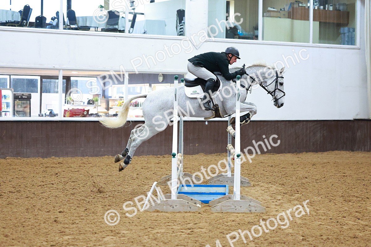 SBM_002055 - Class 5 - Senior Foxhunter 1.20m