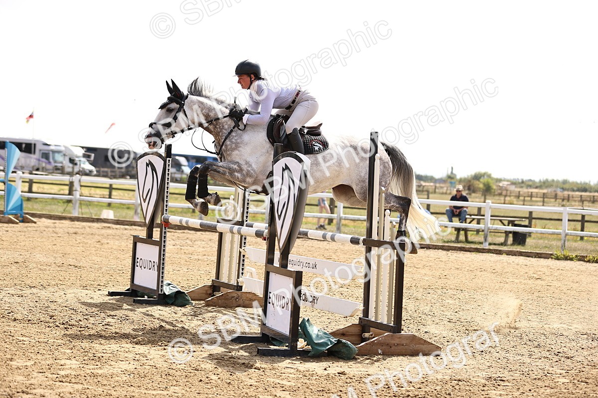 SBM_006620 - Class 12 - Amateur Championship Qualifier 1.05m