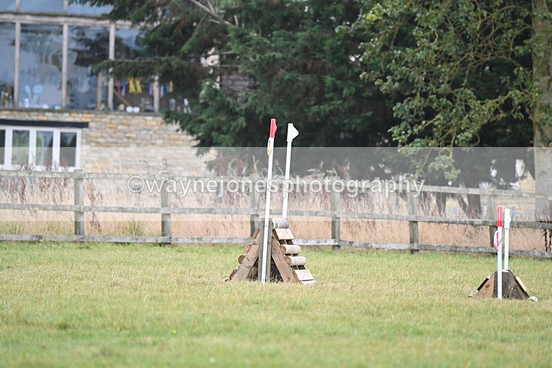 WJ6_0355 - 40cm XC Time 10:57 to 11:30