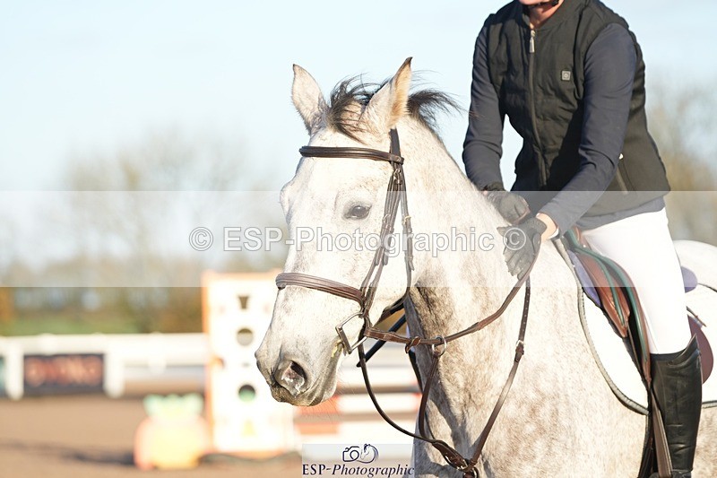 251108-083611-01784 - Cls 9 British Novice and 90cm Open