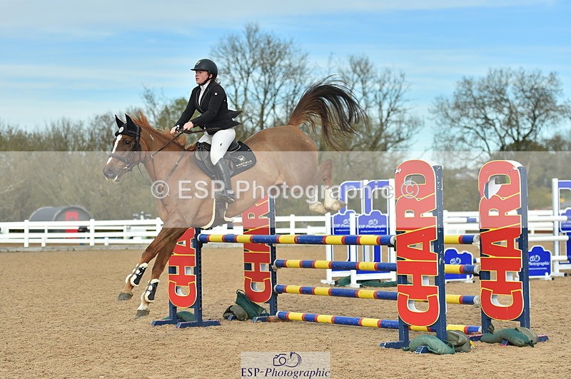 231111A-123722-01907 - Cls 12 Newcomers & 1.10m Open