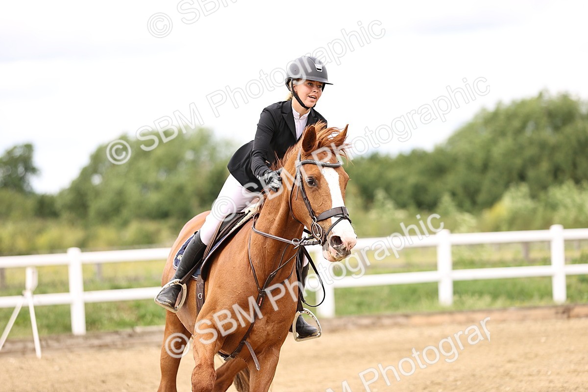 SBM_007253 - Class 18 - Senior 1.05m